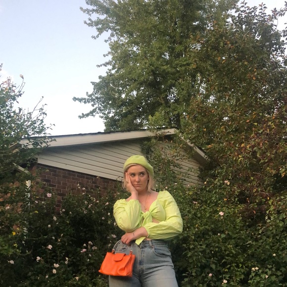 Nasty Gal Heads You Linen Tie Crop Top - Picture 3 of 9